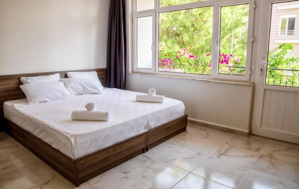 Serenity Lara Hotel Antalya Bagian luar foto