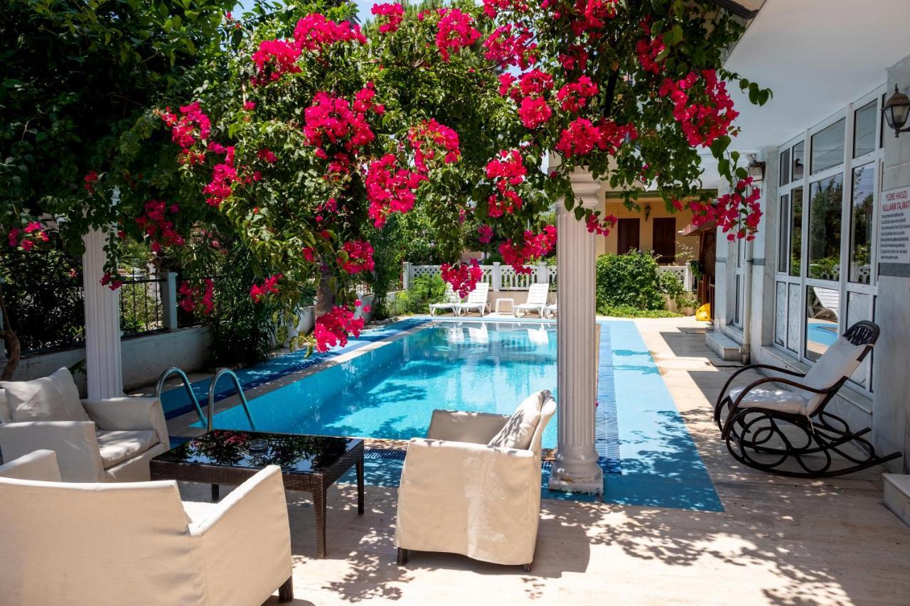 Serenity Lara Hotel Antalya Bagian luar foto
